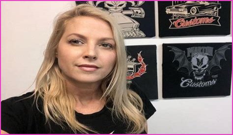 Amanda Martin Age, Bio, Height, Brothers, Photos, Wiki