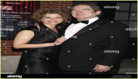 Laura Savini Age, Wikipedia, First Husband, Eyes, Wiki, Measurements